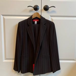 Anne Klein Pant Suit Size 8/10 Brown with light vertical stripes